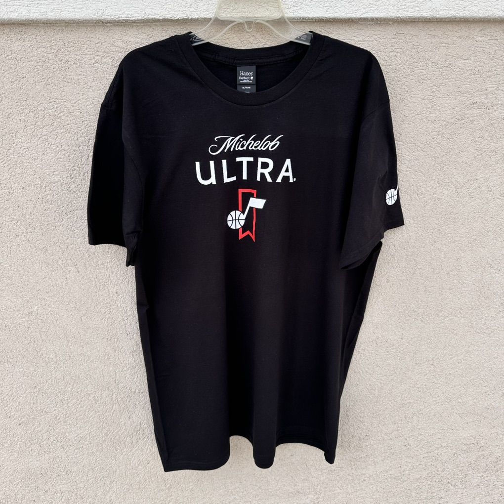 New Mens Michelob Ultra T-shirt