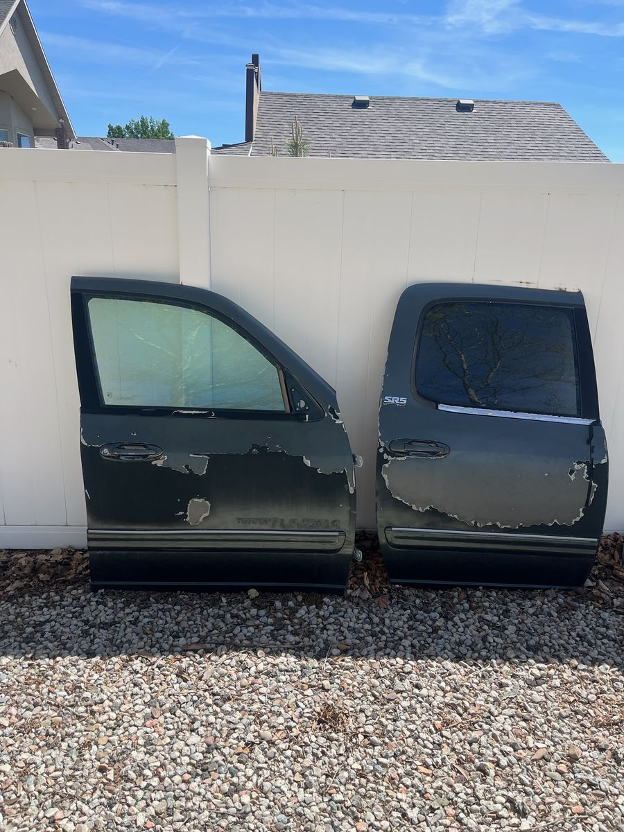 Toyota Tundra doors fit 2000-2006