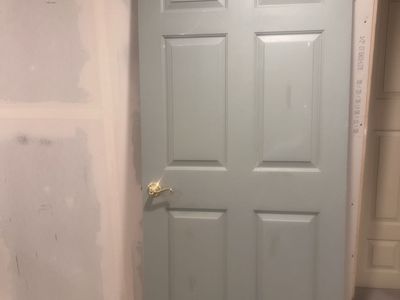 Solid door, 36 x 80