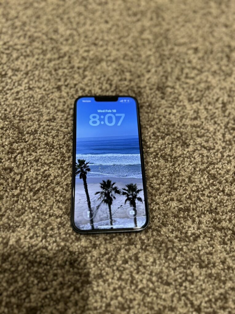 iPhone 13 128GB Excellent Condition