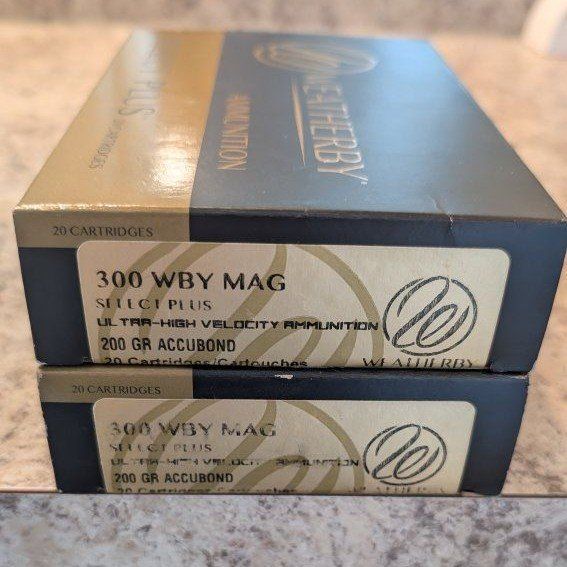 Weatherby Select Plus 300 Wby Mag 200 GR Accubond Ammunition - 2 Boxes (40 Cartridges Total)