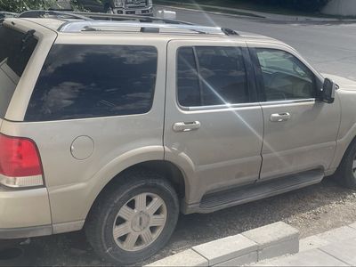 2004 Lincoln Aviator Luxury