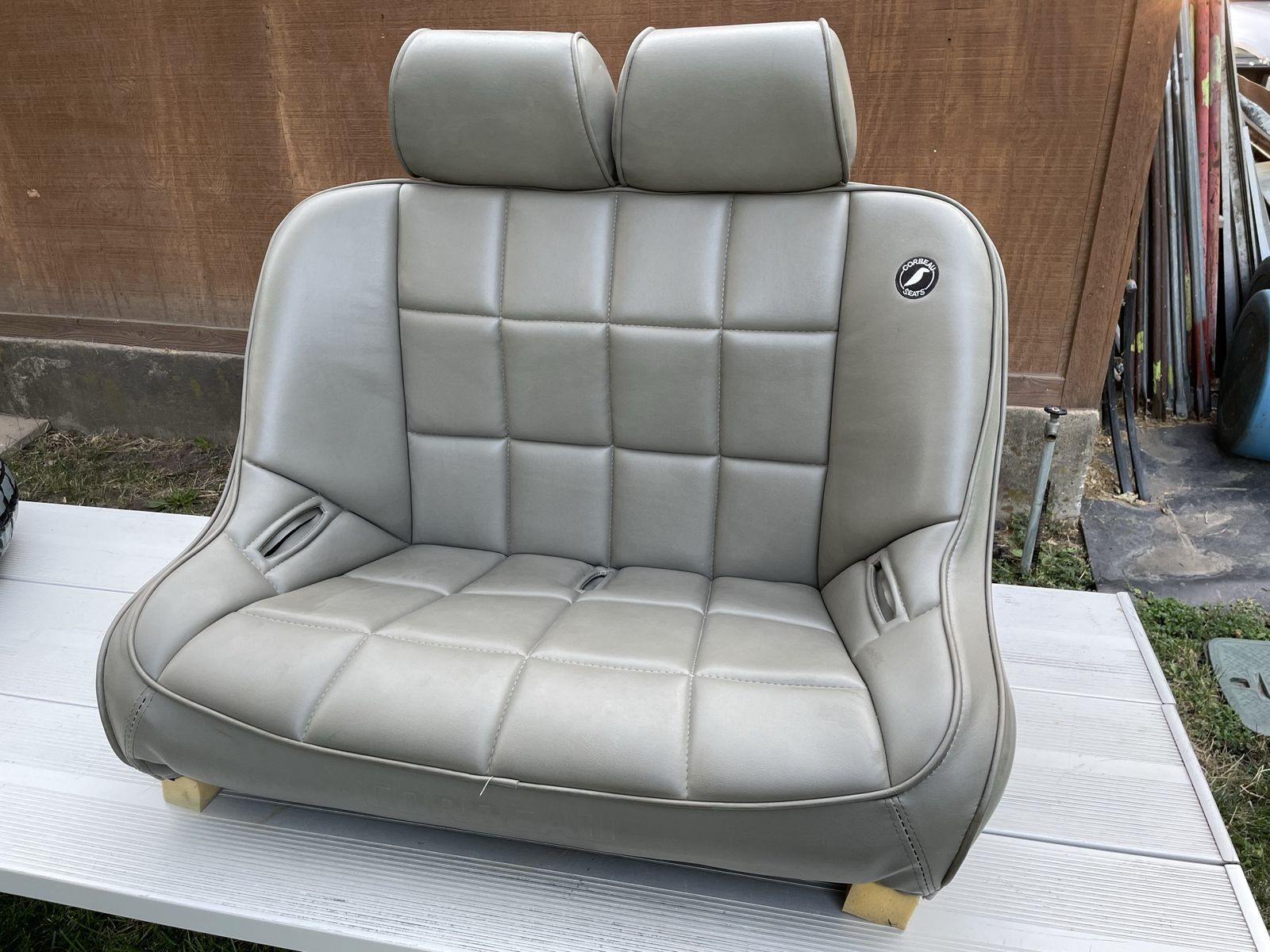 Corbeau 36” Grey Bench Seat 