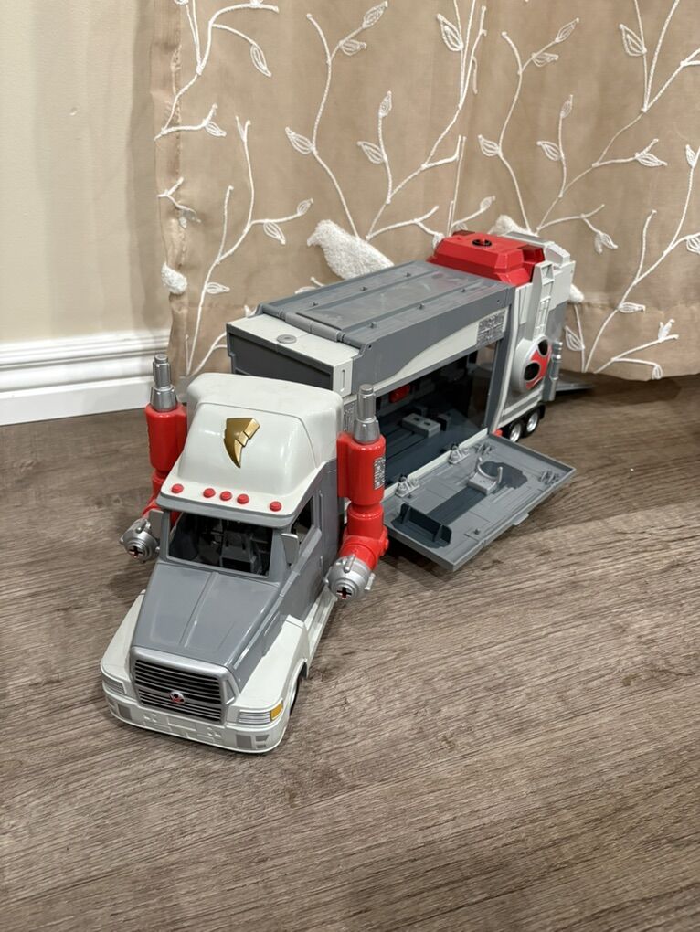 Power Rangers Ninja Mobile Command