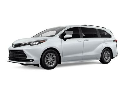 2026 Toyota Sienna XLE 8-Passenger
