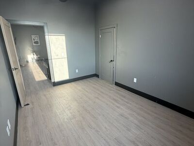 Private Office with Own Entrance - Bluffdale