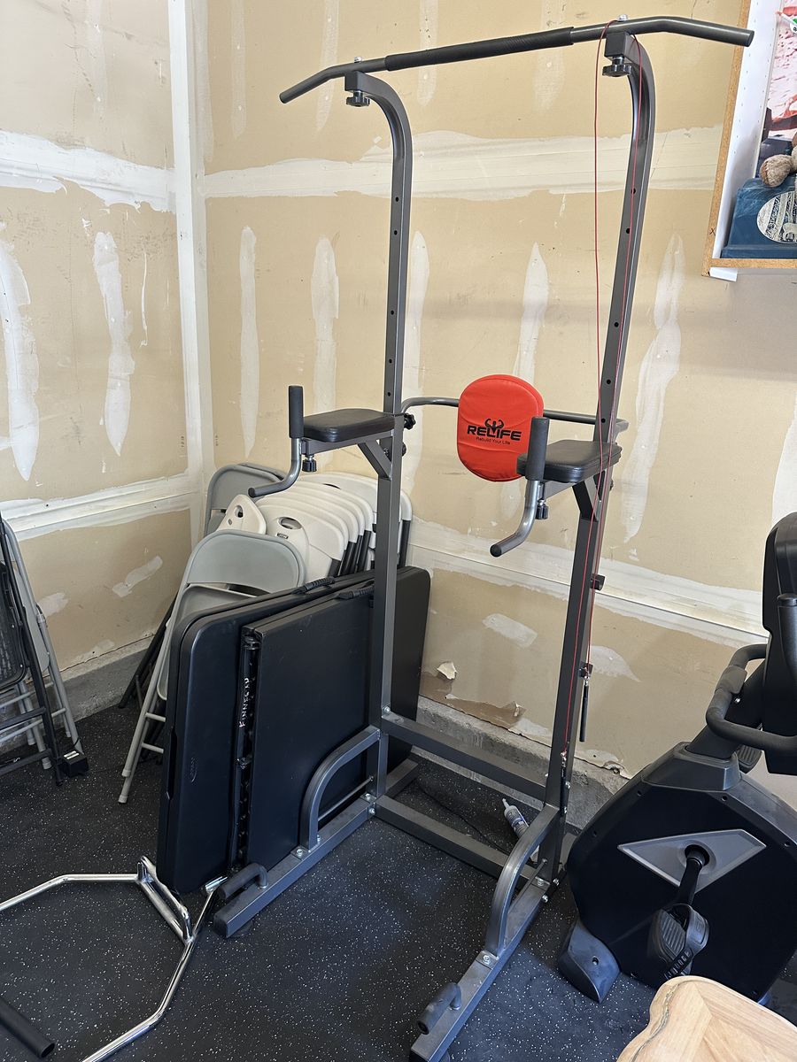 Dip, pull ups and pushups rack