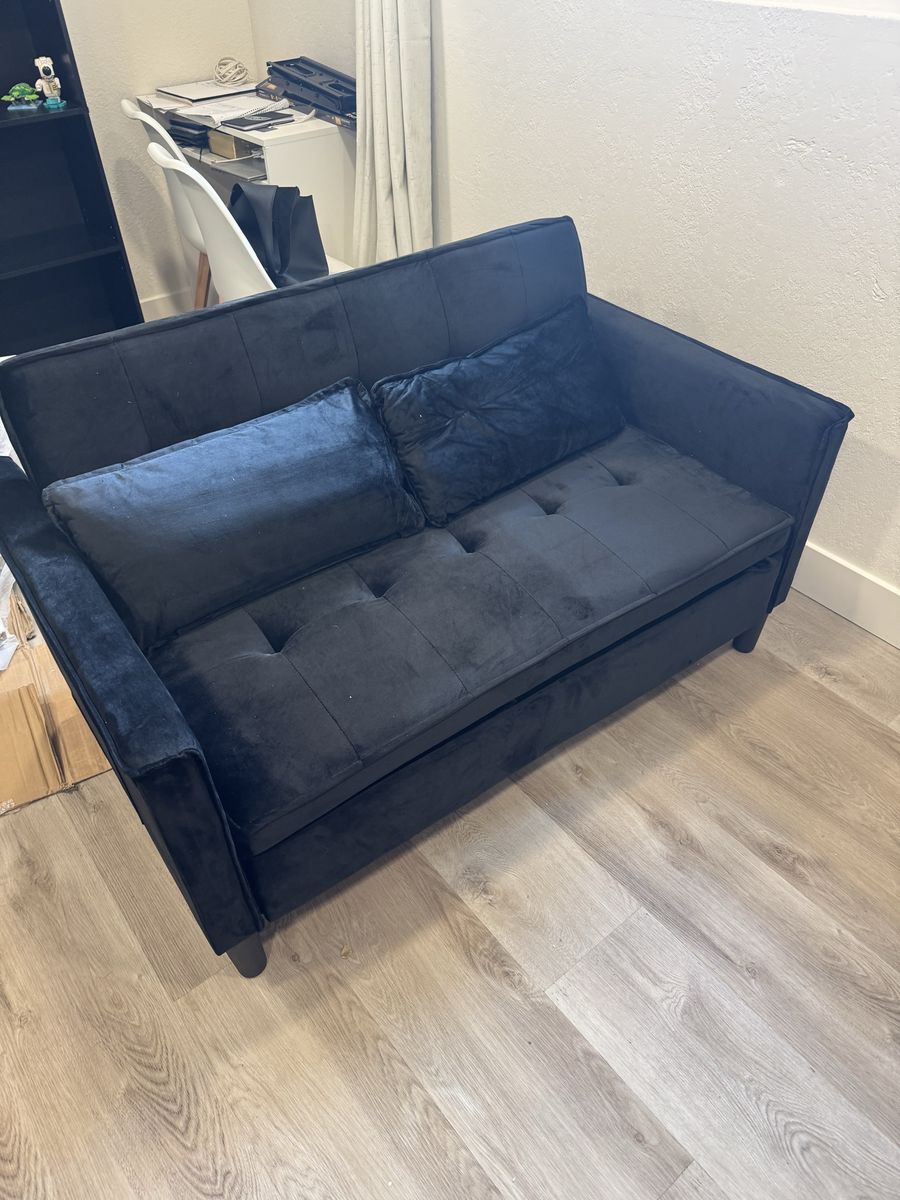 NEW Black Pullout Couch
