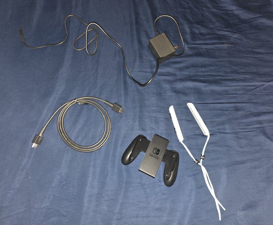 Main image 3