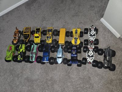 Monster Trucks 1:24 scale
