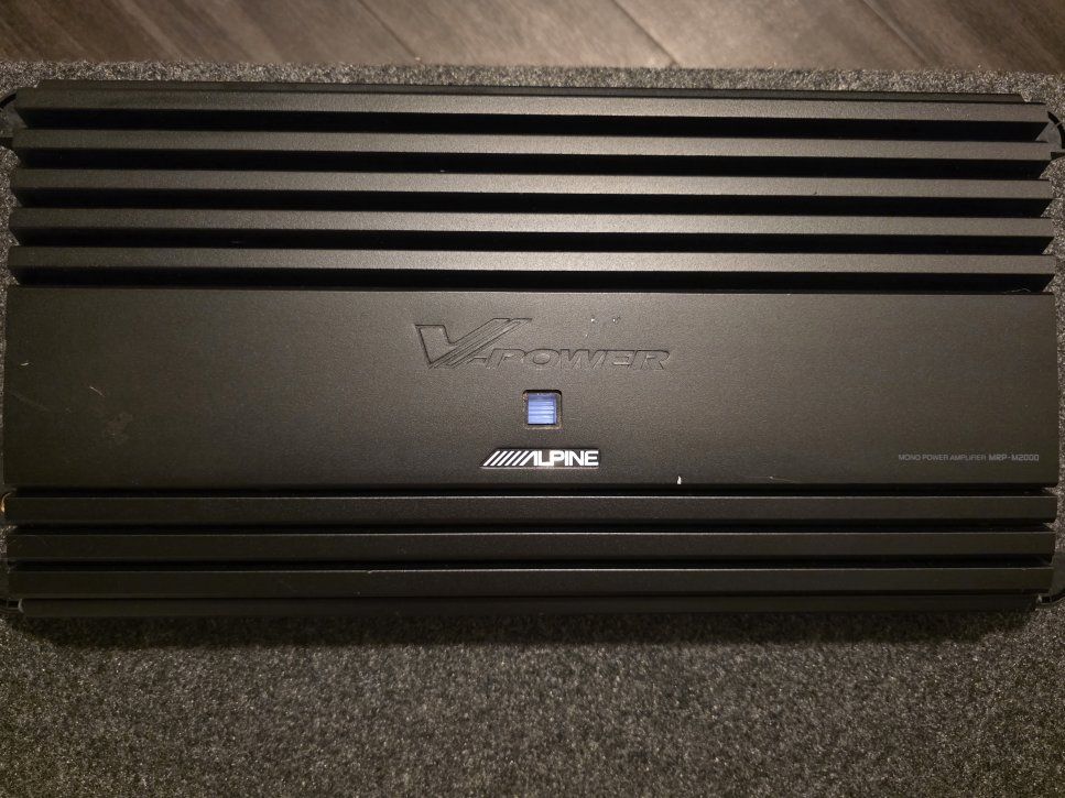 Alpine V-Power MRP-M2000 Mono Power Car Amplifier - Used