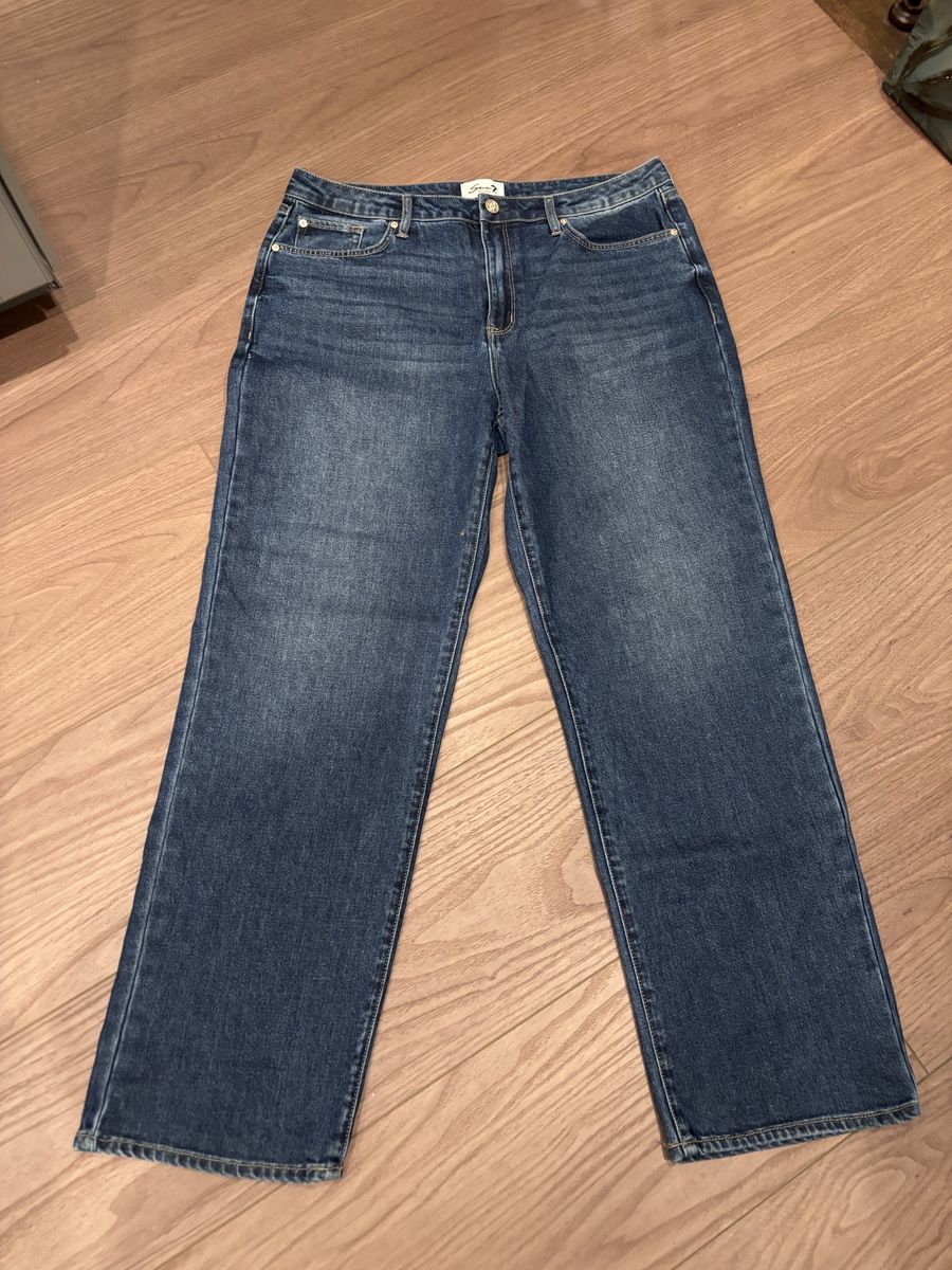 Women’s Jeans Size 12 Perfect Condition