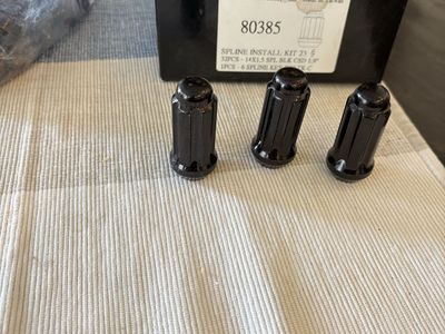 Black spline lugs nuts