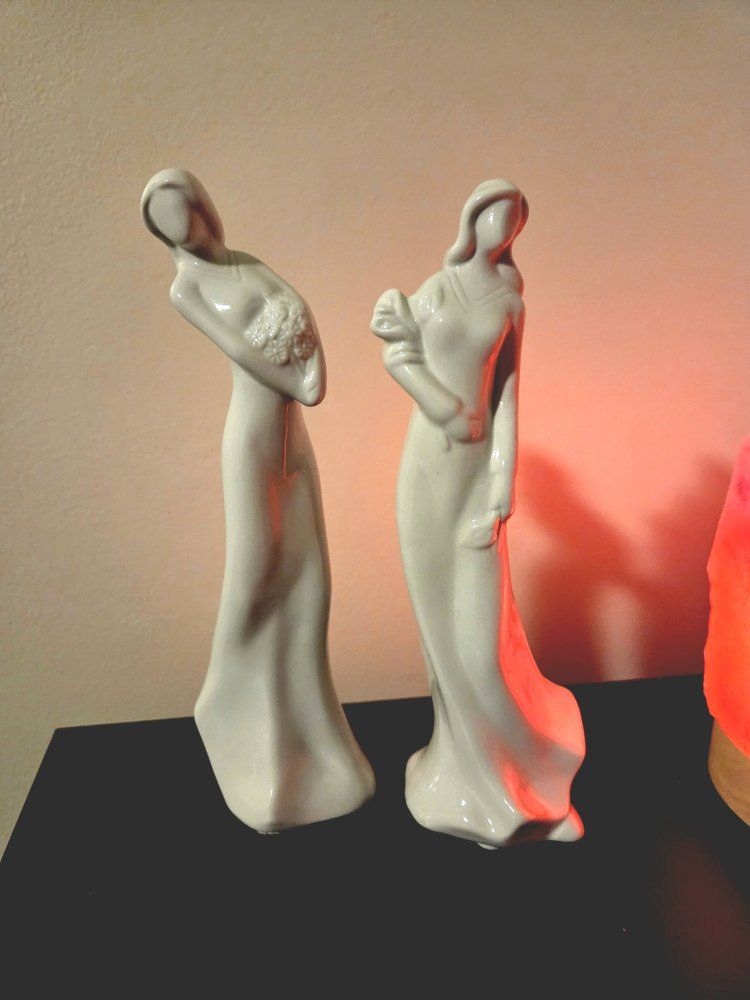 8 in Porcelain Figurines