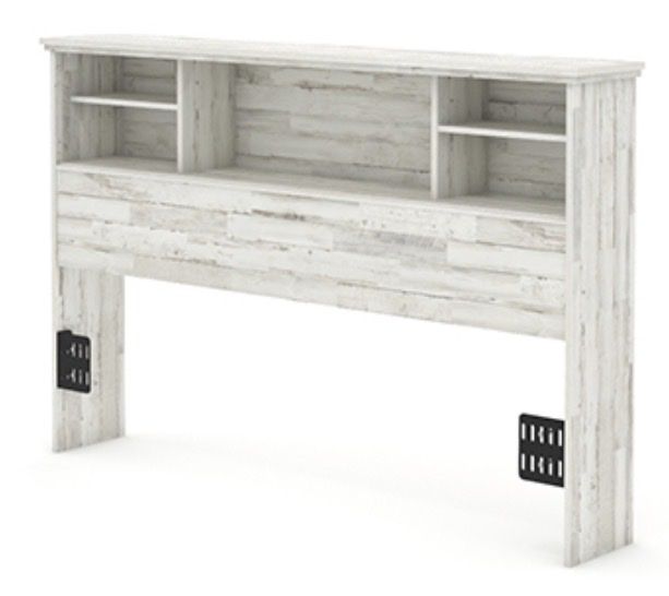Rustic White Oak headboard, Queen size with two matching Nightstands