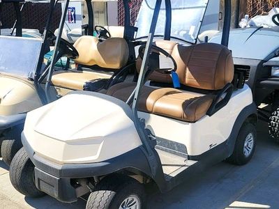 2020 Arctic White Gas Club Car TEMPO Golf Cart