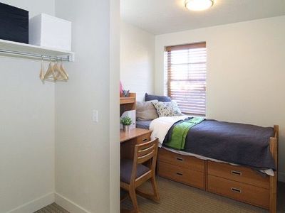 2 Housing Contracts BYU / UVU