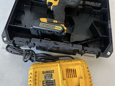 20V MAX Cordless 1/2 in. Drill/Driver With Battery and Charger
