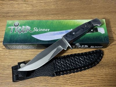 Tiger Skinner Hunting Knife