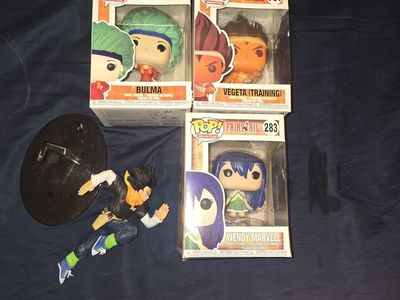 lot of 4 anime figures, Dragon Ball Z, Fairy Tail