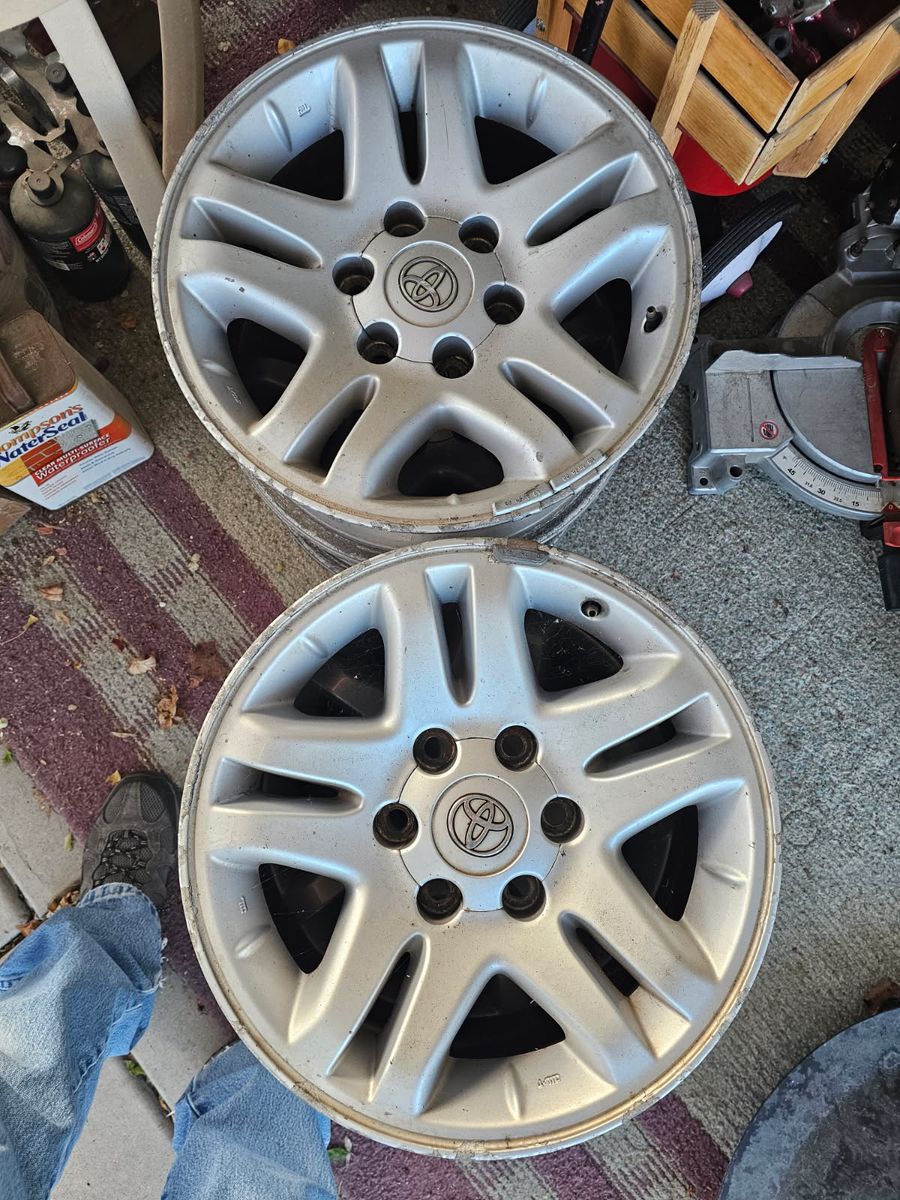 Toyota  Wheels