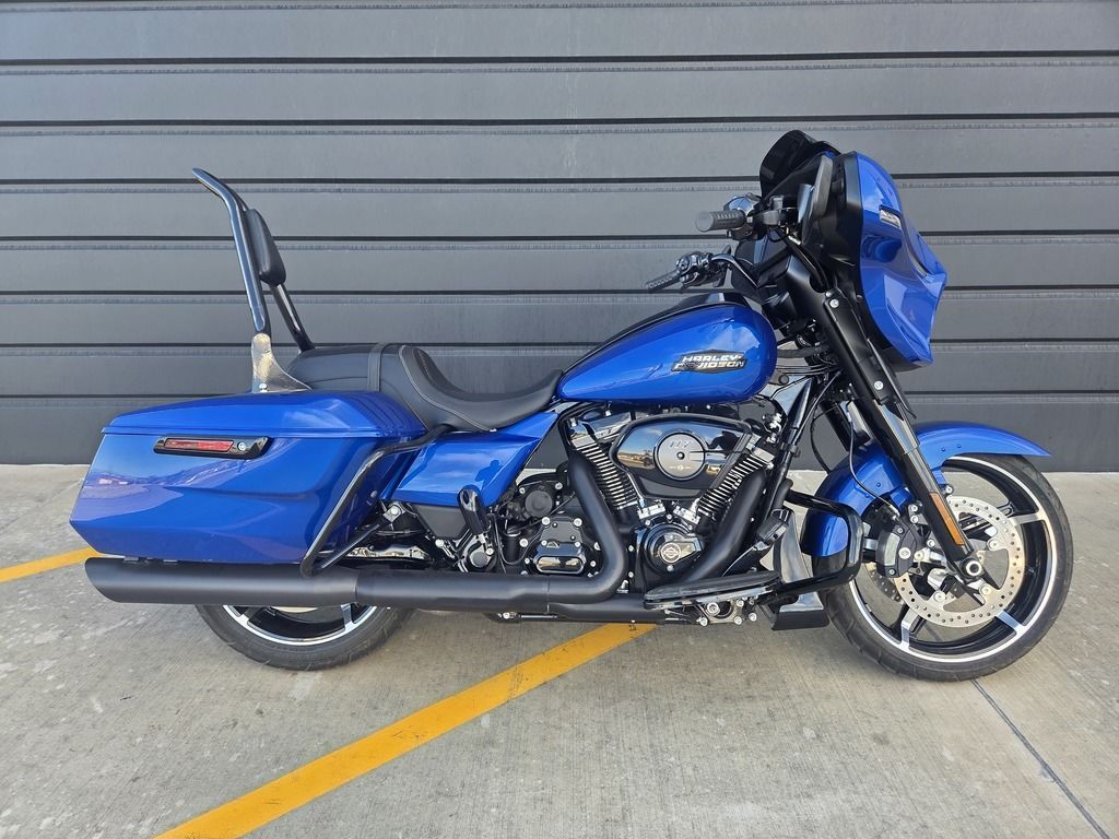 2024 Harley-Davidson® FLHX - Street Glide®