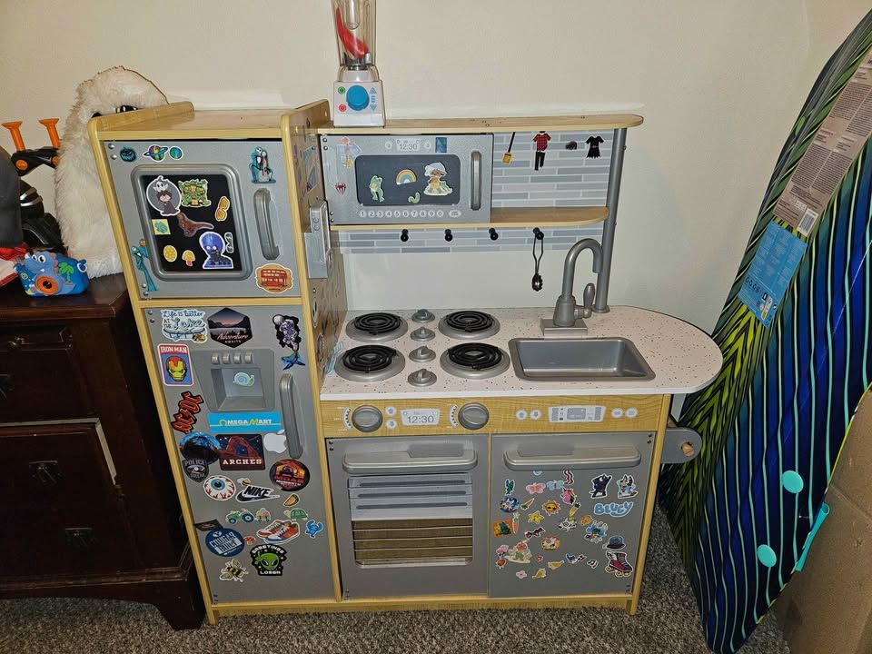 KidKraft Play Kitchen & Play Foods/Accessories