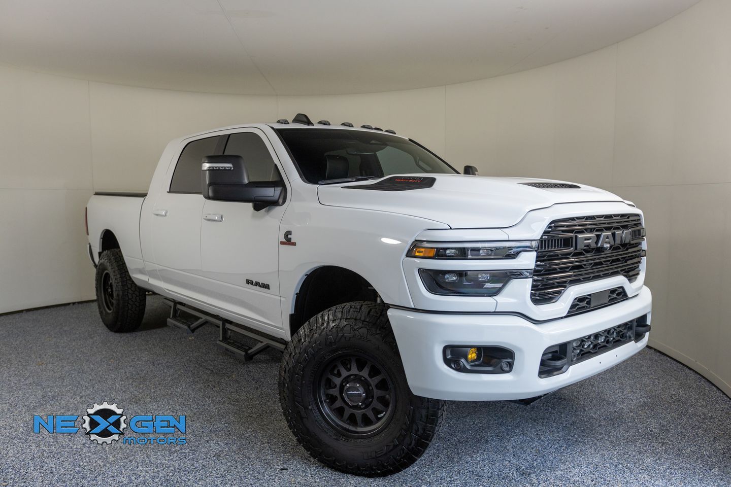 2025 Ram 3500 Laramie