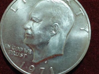 1971 Eisenhower Dollar Coin - Liberty "In God We Trust" Collectible