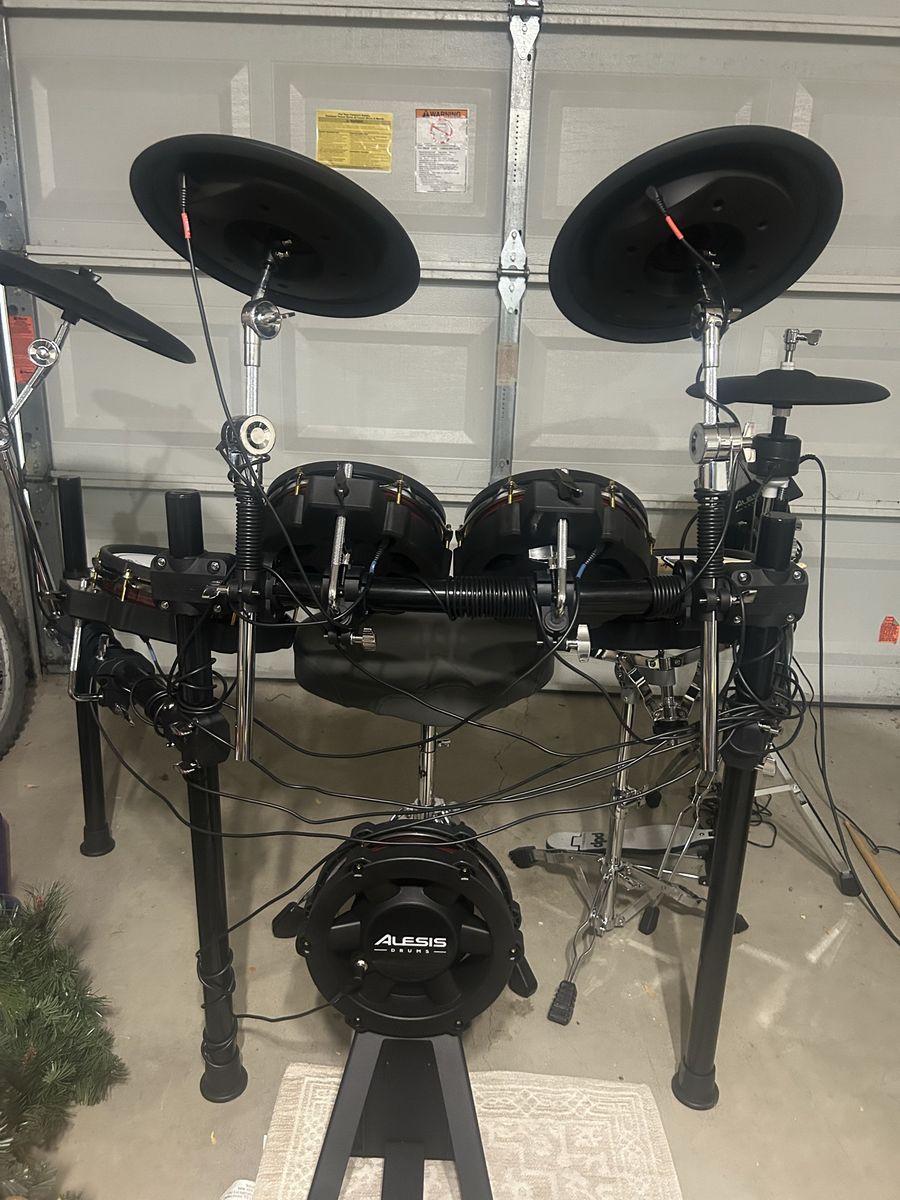Alesis Strata Core Electronic Drum Set