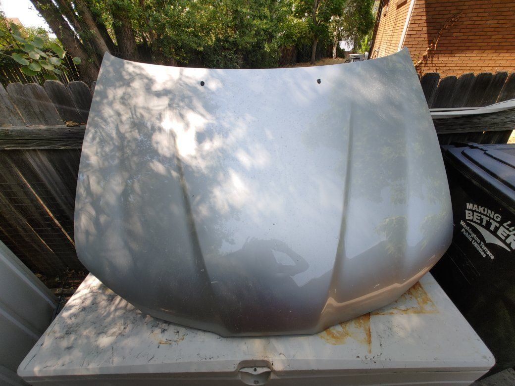 2006 Subaru Impreza 2.5i Hood