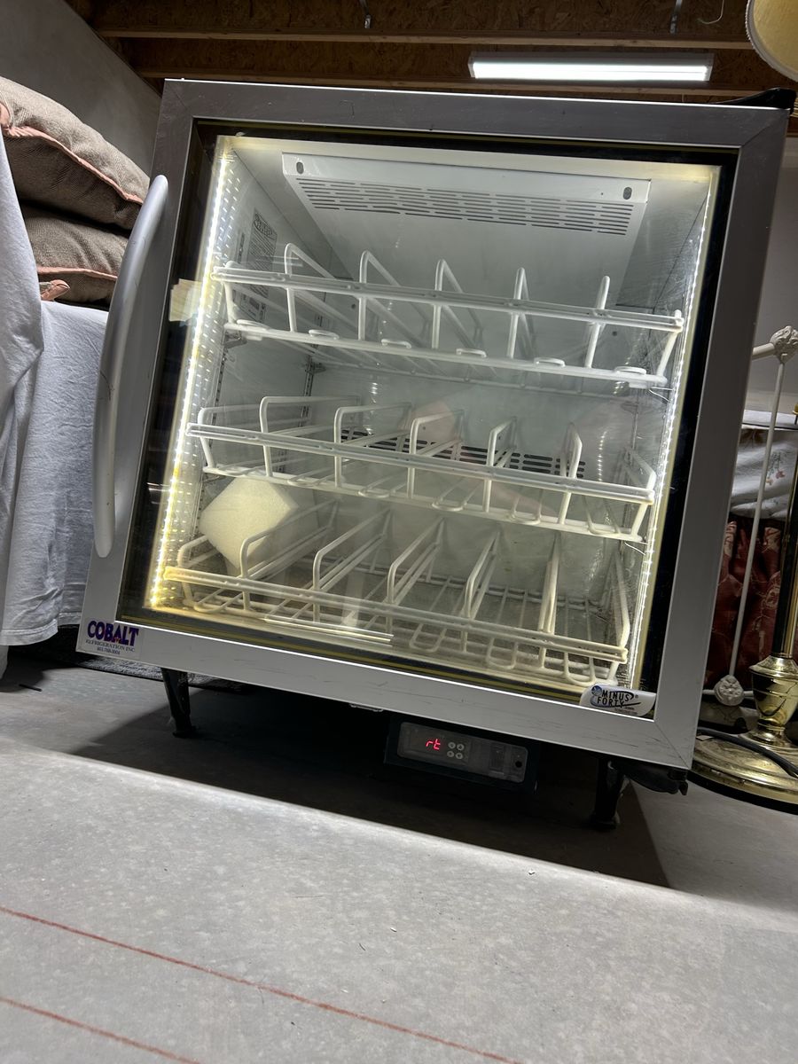 commercial display freezer