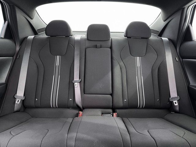 Main image 17