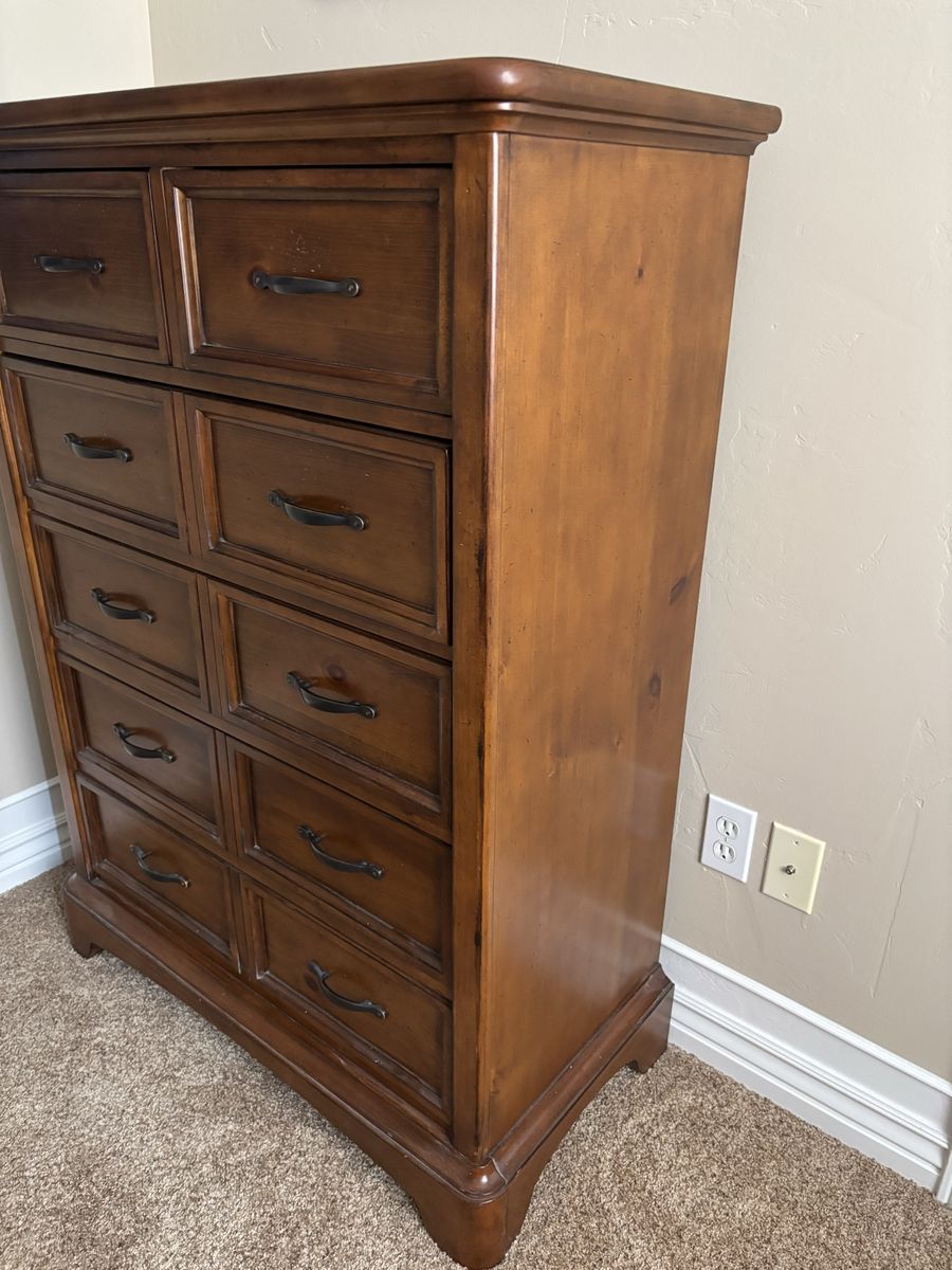 Main image 7