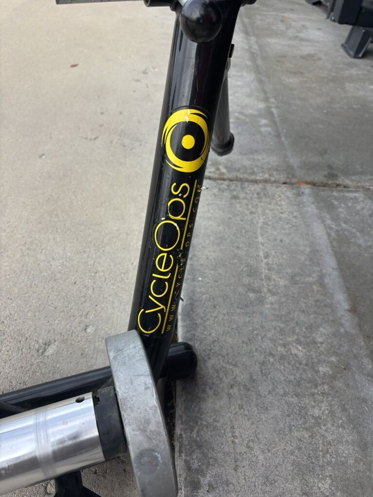 Cycle Ops Fluid Bicycle Indoor Trainer Excellent