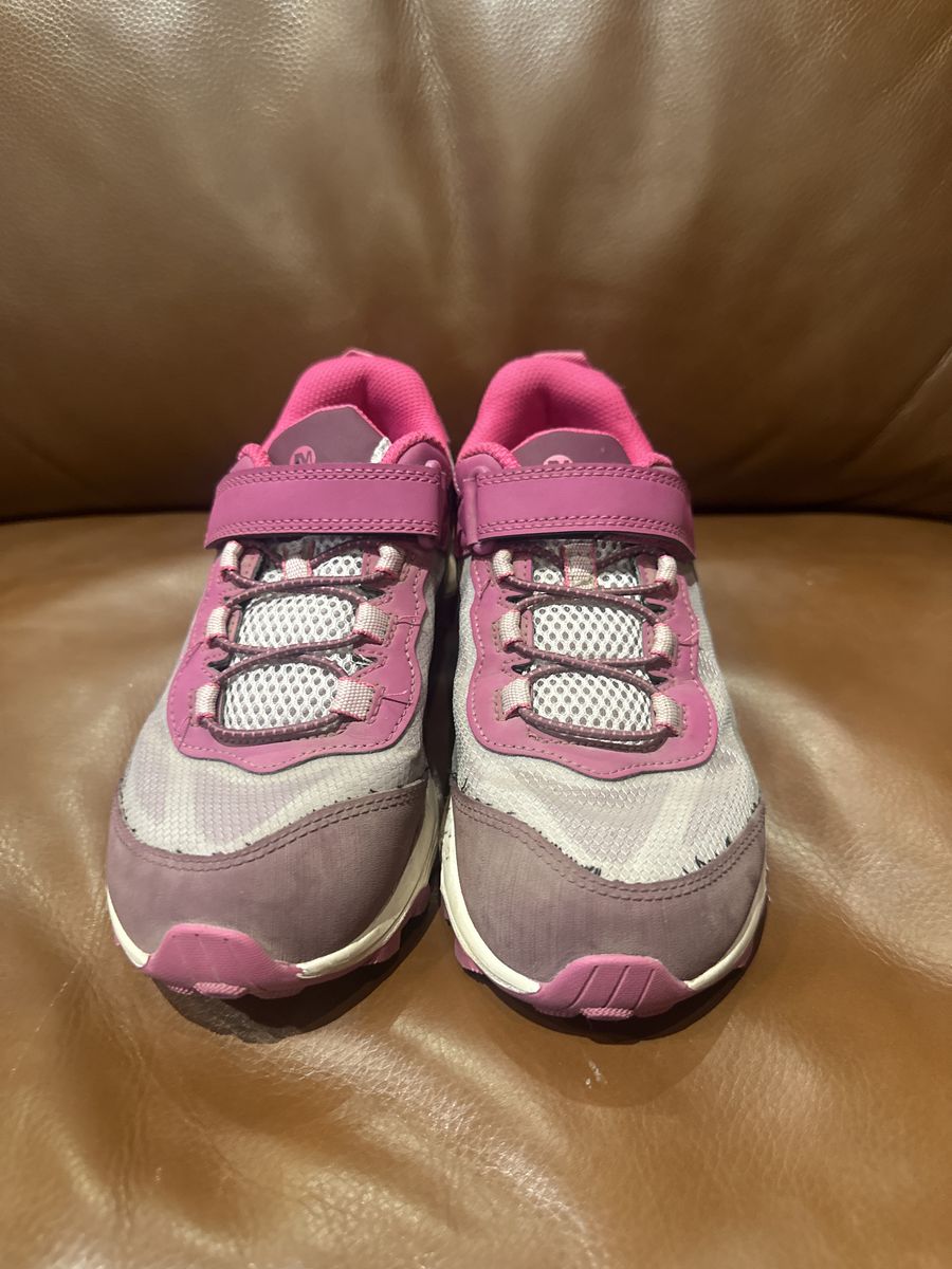 Merrell Youth Size 4 Pink/Plum WP Hiking Shoes