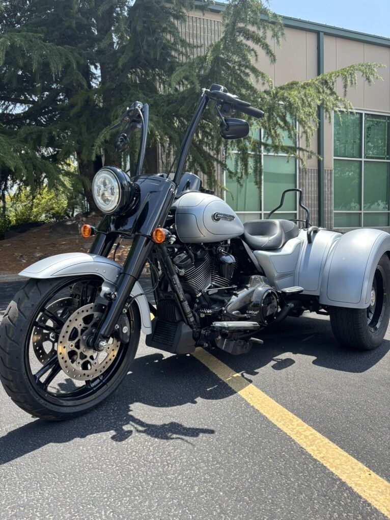 2020 Harley-Davidosn Freewheeler FLRT