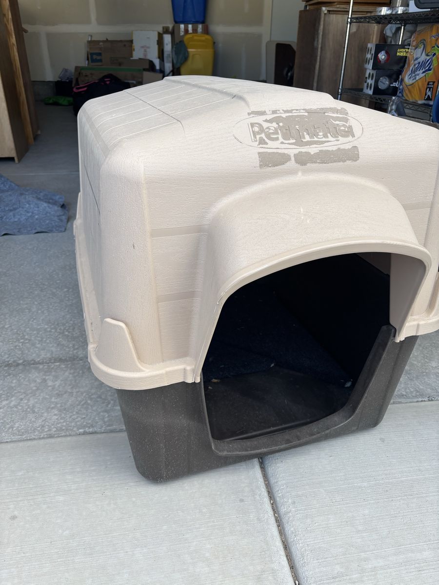Dog House