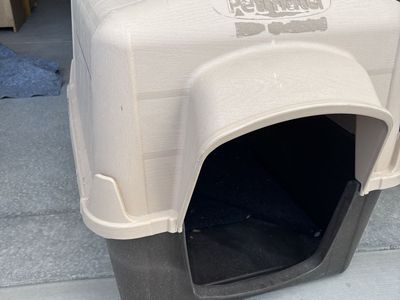 Dog House