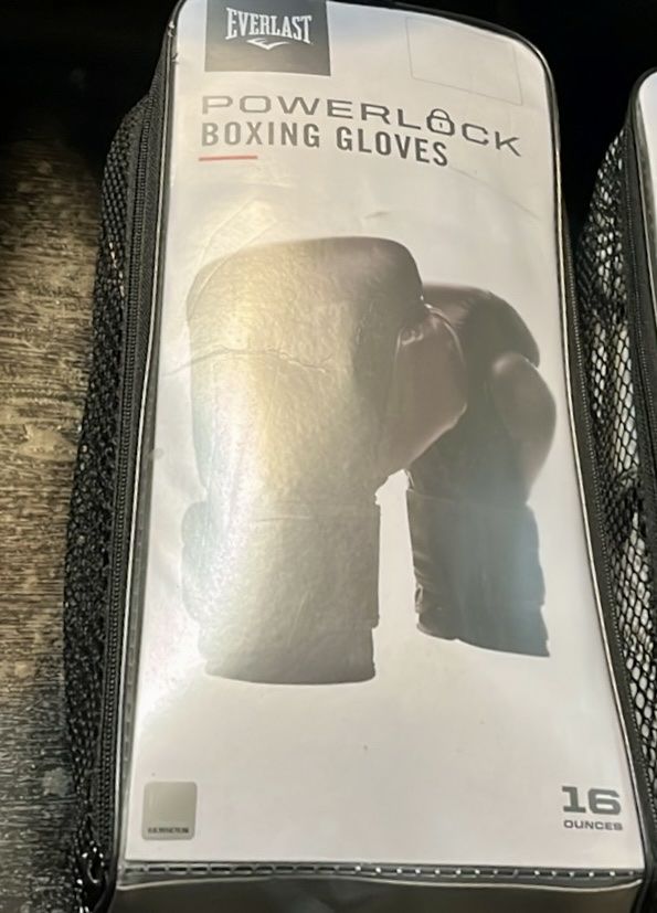 Everlast Powerlock Boxing Gloves