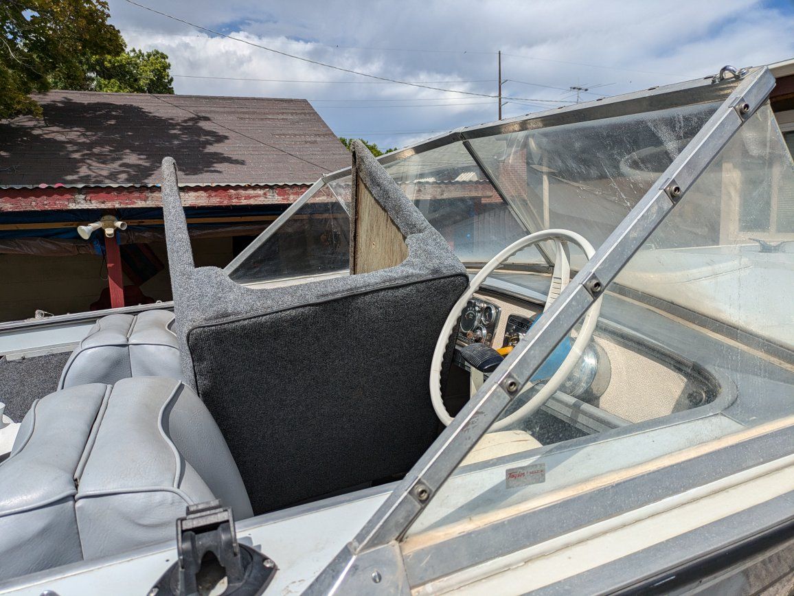 Starcraft boat