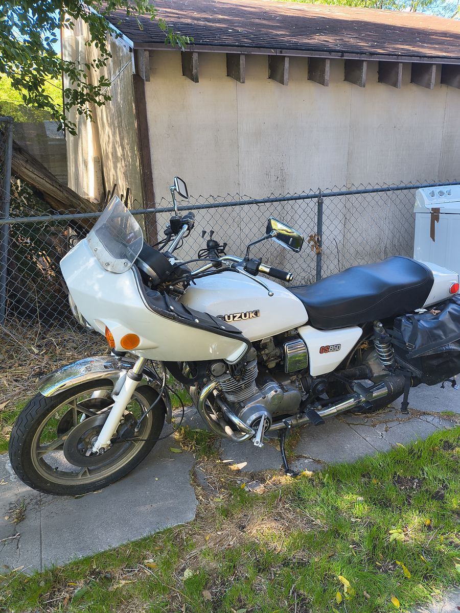 1979 Suzuki GS850 Cruising Motorcycle