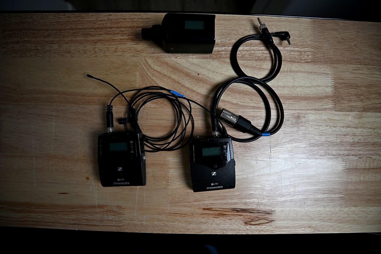 Sennheiser EW 500 FILM G4 AW+ Wireless Microphone Kit with MKE 2 Lav and Plug-On Transmitter