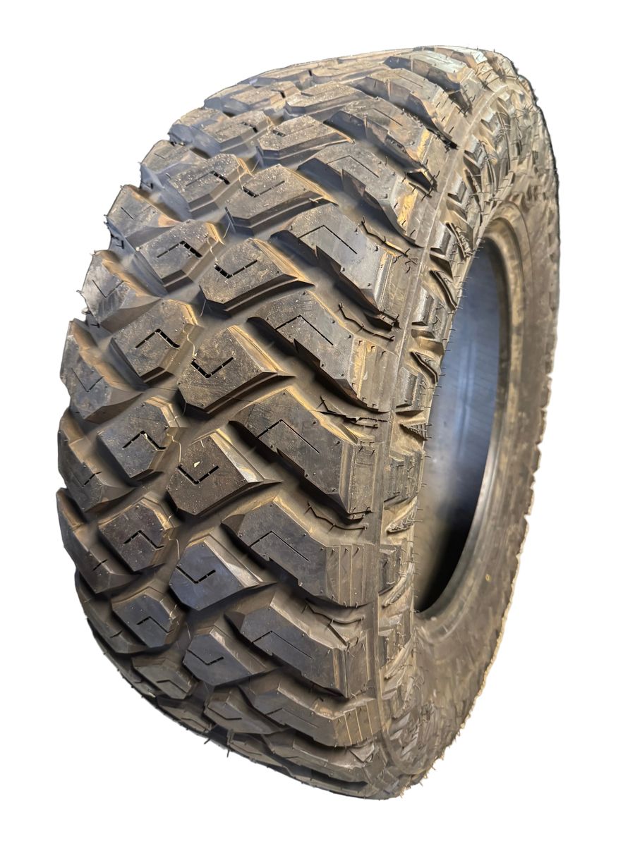 1 NOS MAXXIS RAZR MT-772 BSW LT 37 13.5 20 127Q 10PLY MUD TERRAIN TIRE 436100