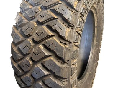 1 NOS MAXXIS RAZR MT-772 BSW LT 37 13.5 20 127Q 10PLY MUD TERRAIN TIRE 436100
