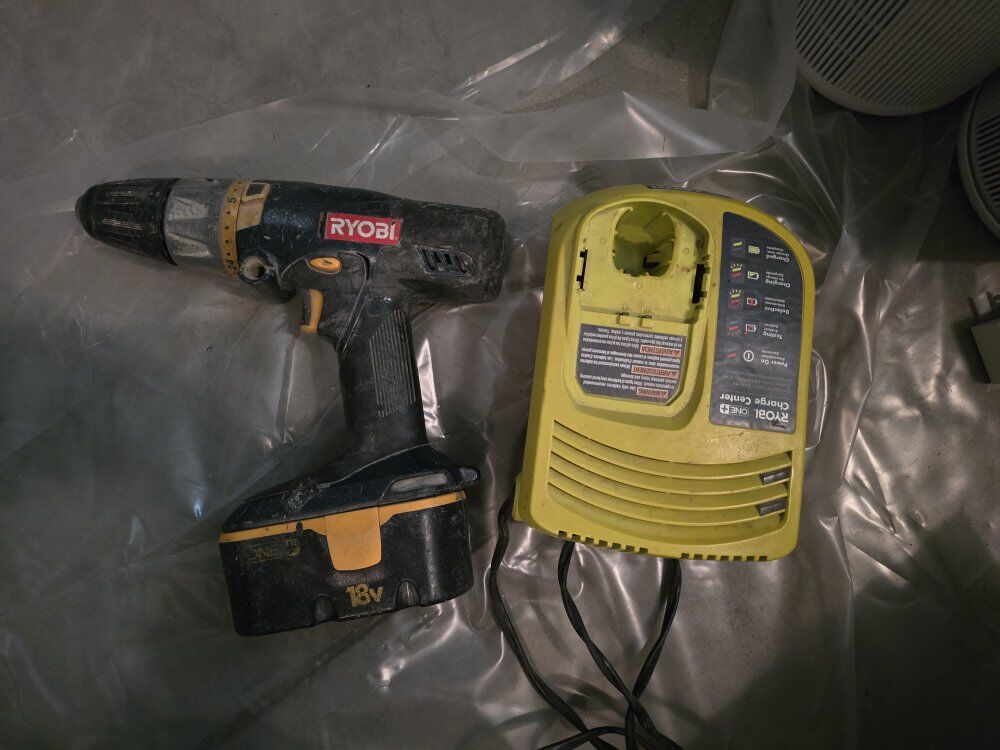 Ryobl cordless drill.