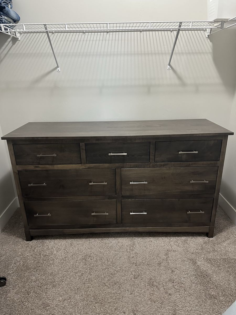 Beautiful dresser - moving need gone
