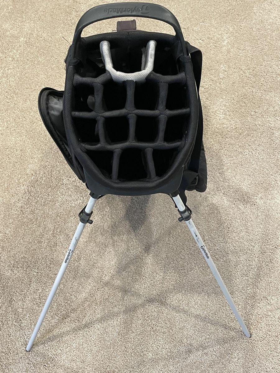 TaylorMade Flextech Crossover Golf Stand Bag - read all