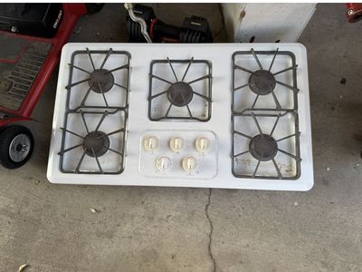 Maytag 36" Gas five Burner Cooktop White