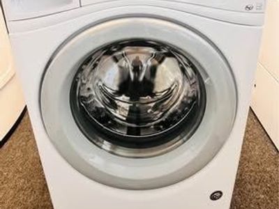 Like new Amana by whirlpool washing machine